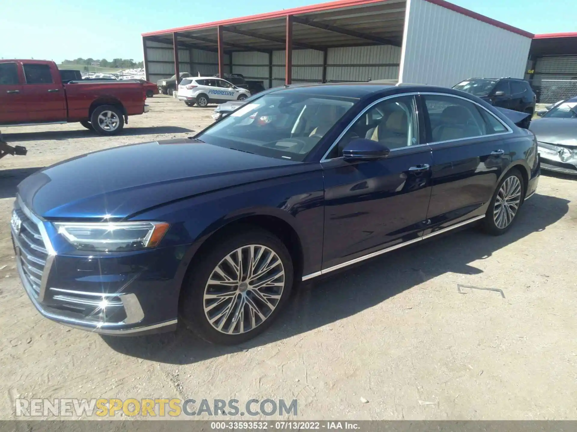 2 Photograph of a damaged car WAU8DAF80KN007396 AUDI A8 2019