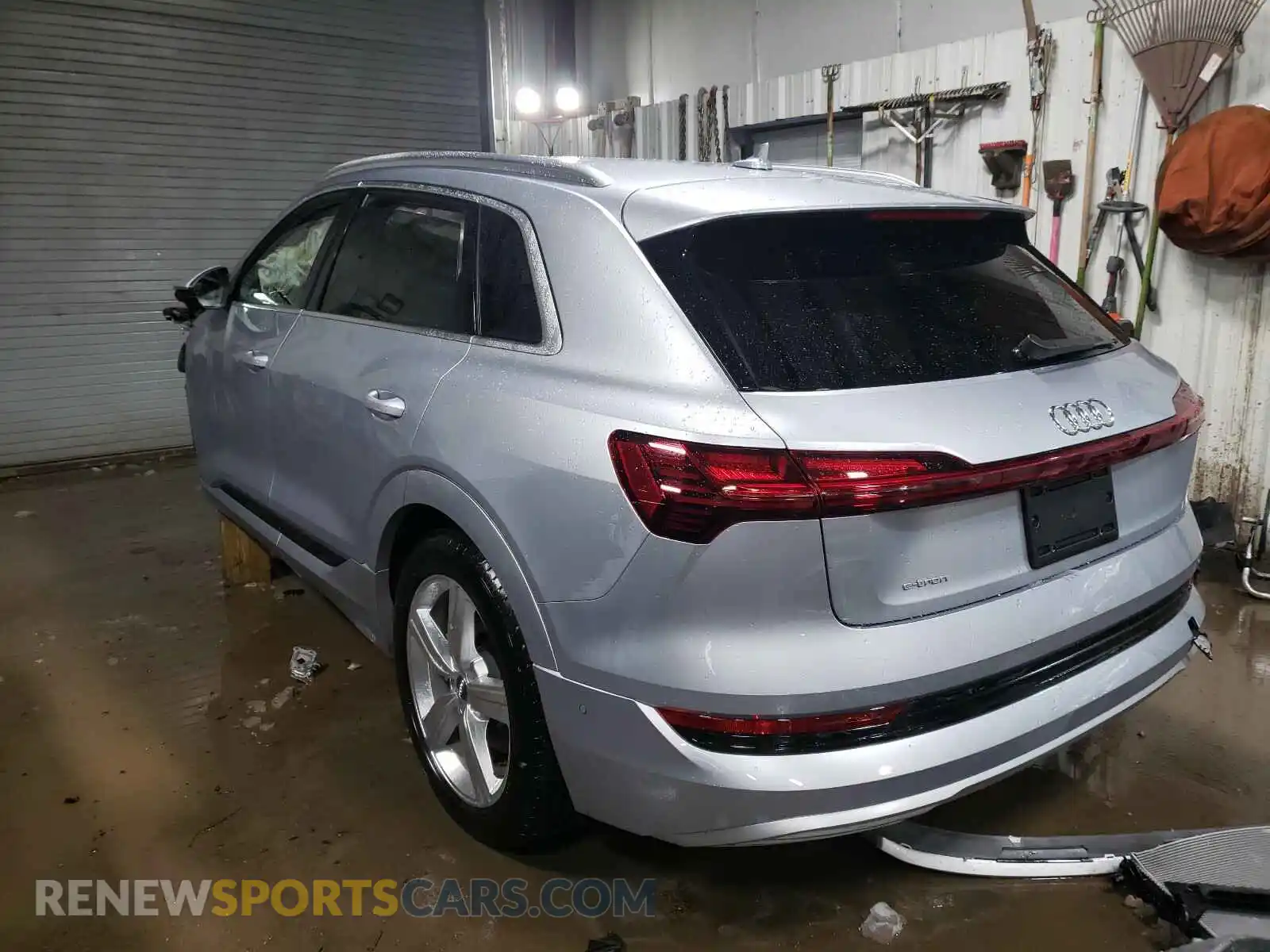 3 Photograph of a damaged car WA1LAAGE0KB022308 AUDI E-TRON 2019