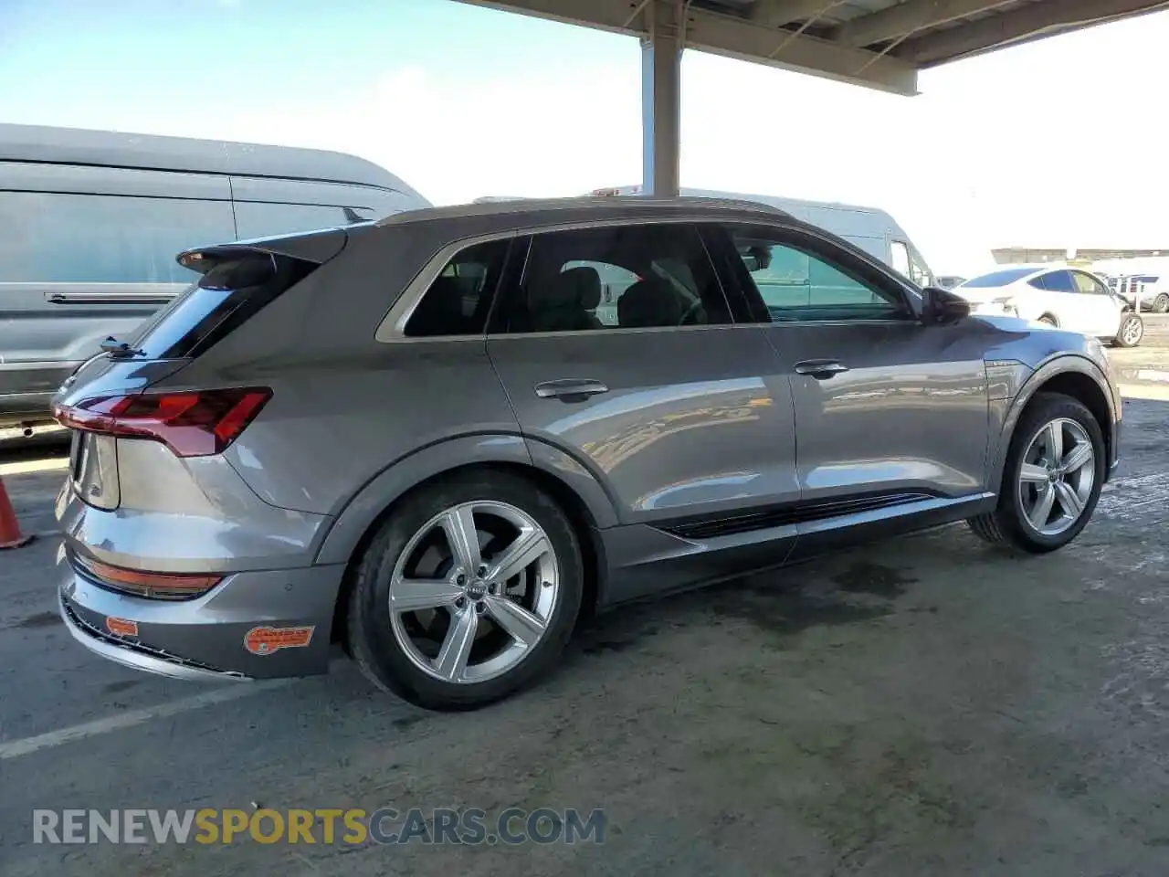 3 Photograph of a damaged car WA1LAAGE2KB009835 AUDI E-TRON 2019