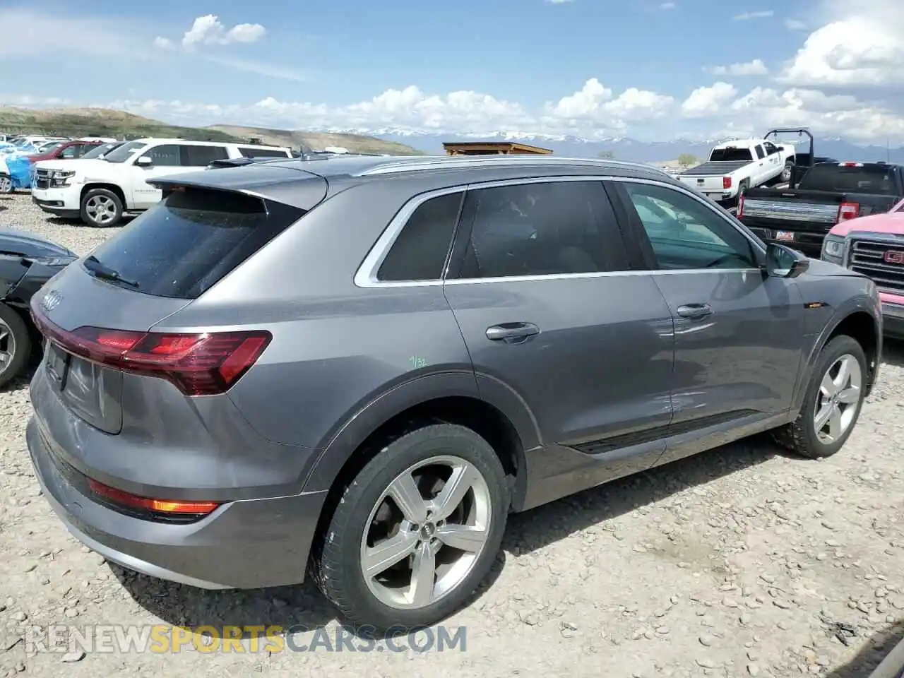3 Photograph of a damaged car WA1LABGE1KB011825 AUDI E-TRON 2019
