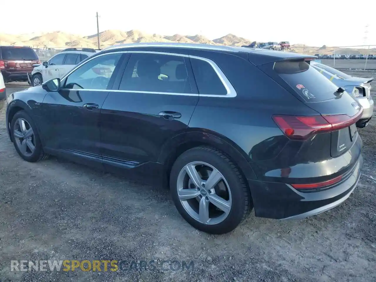2 fotografías del automóvil dañado WA1LABGE3KB022227 AUDI E-TRON 2019
