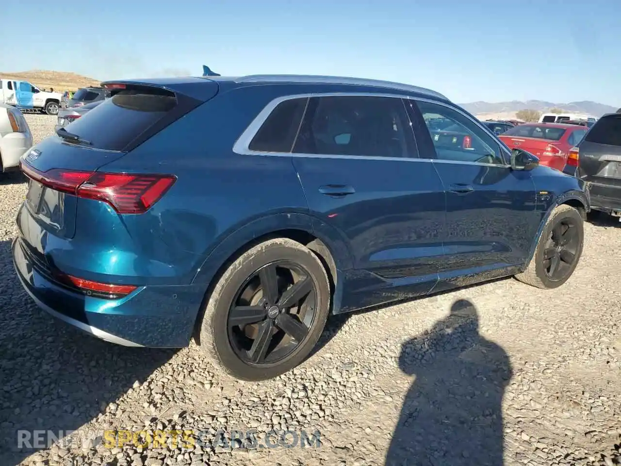 3 Photograph of a damaged car WA1VABGE3KB017294 AUDI E-TRON 2019