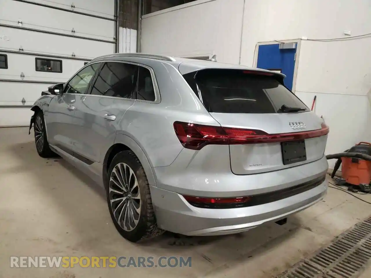 3 Photograph of a damaged car WA1VABGE5KB021122 AUDI E-TRON 2019
