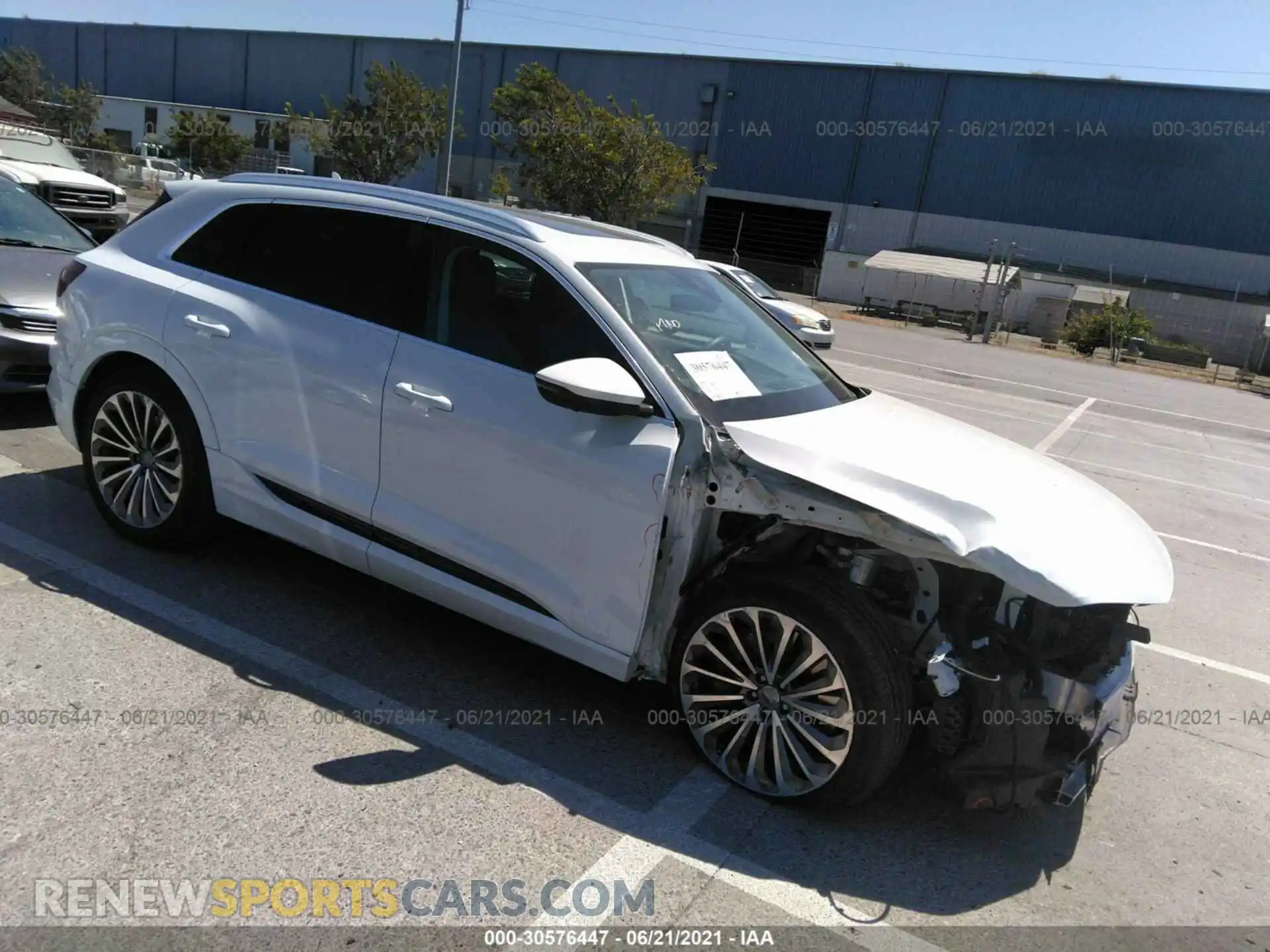 1 fotografías del automóvil dañado WA1VABGE5KB024215 AUDI E-TRON 2019