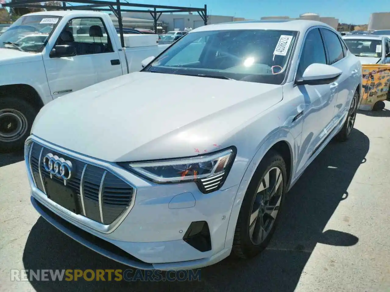 2 Photograph of a damaged car WA12ABGE6LB032103 AUDI E-TRON 2020