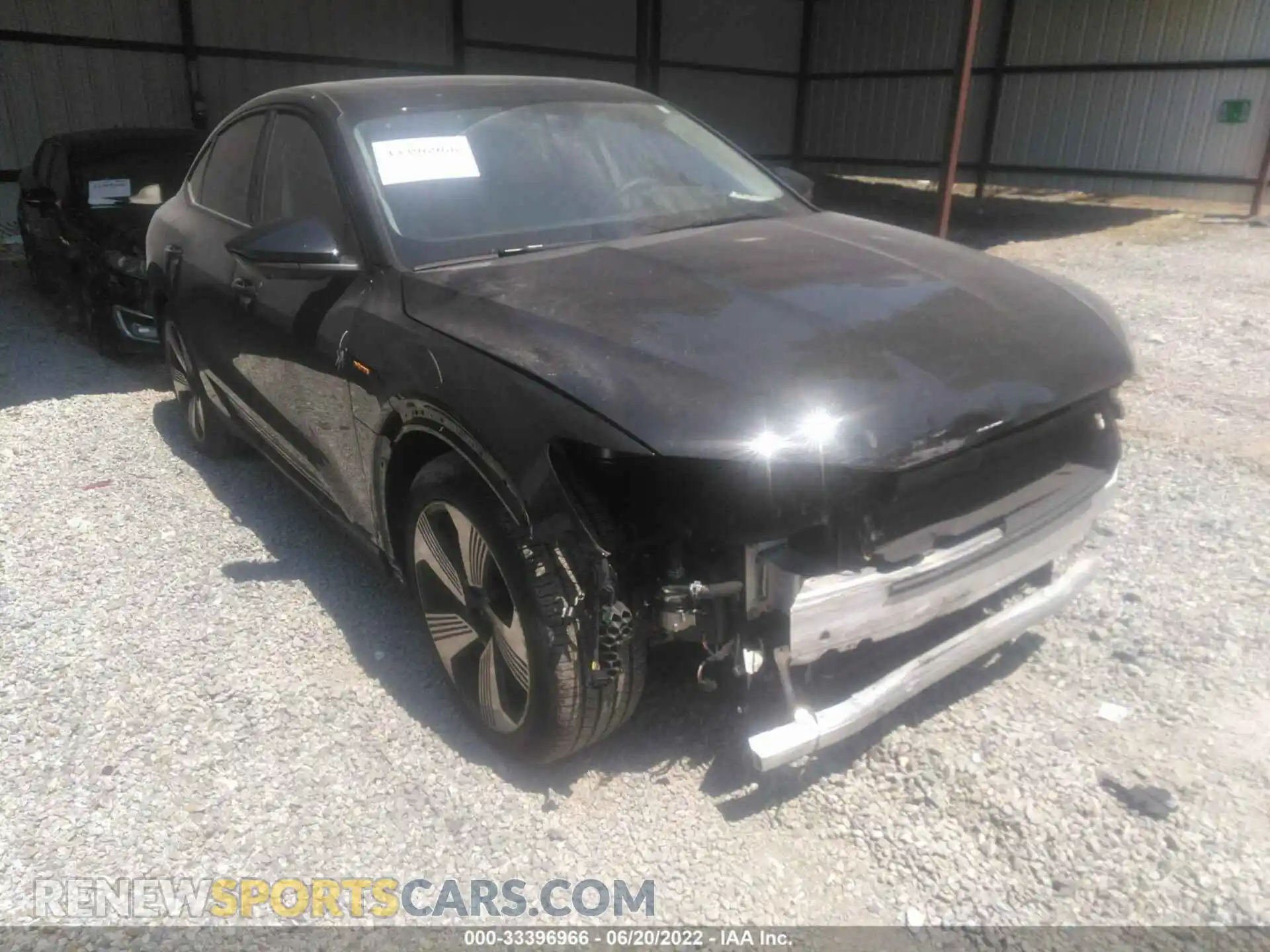 1 Photograph of a damaged car WA13ABGE4MB022157 AUDI E-TRON 2021