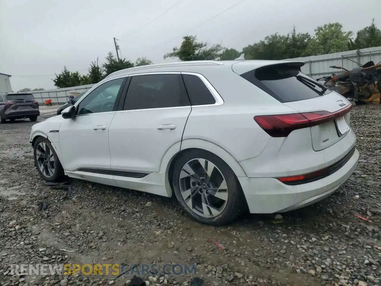 2 Photograph of a damaged car WA1AAAGE2MB037094 AUDI E-TRON 2021