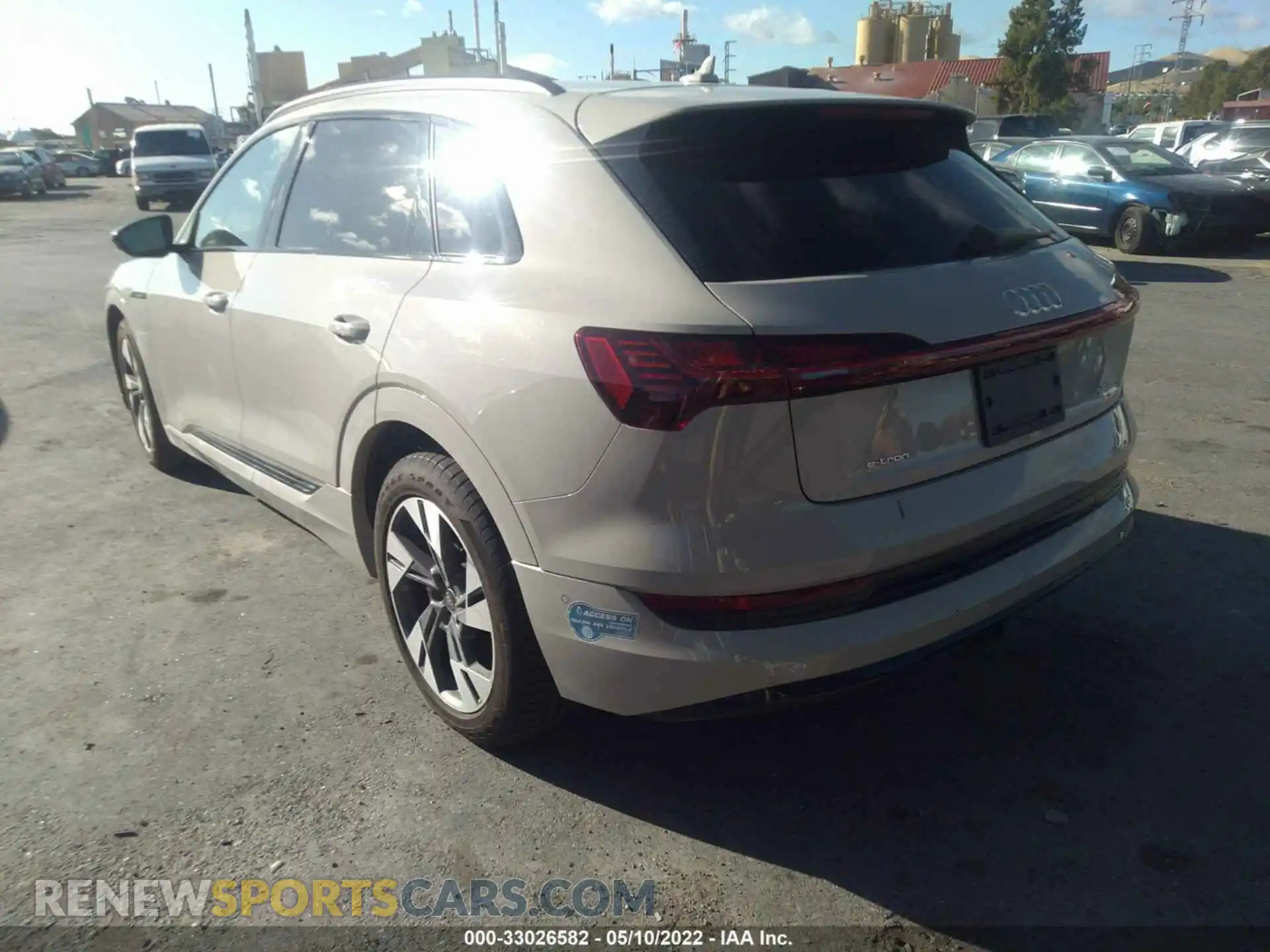3 Photograph of a damaged car WA1AAAGE5MB013095 AUDI E-TRON 2021
