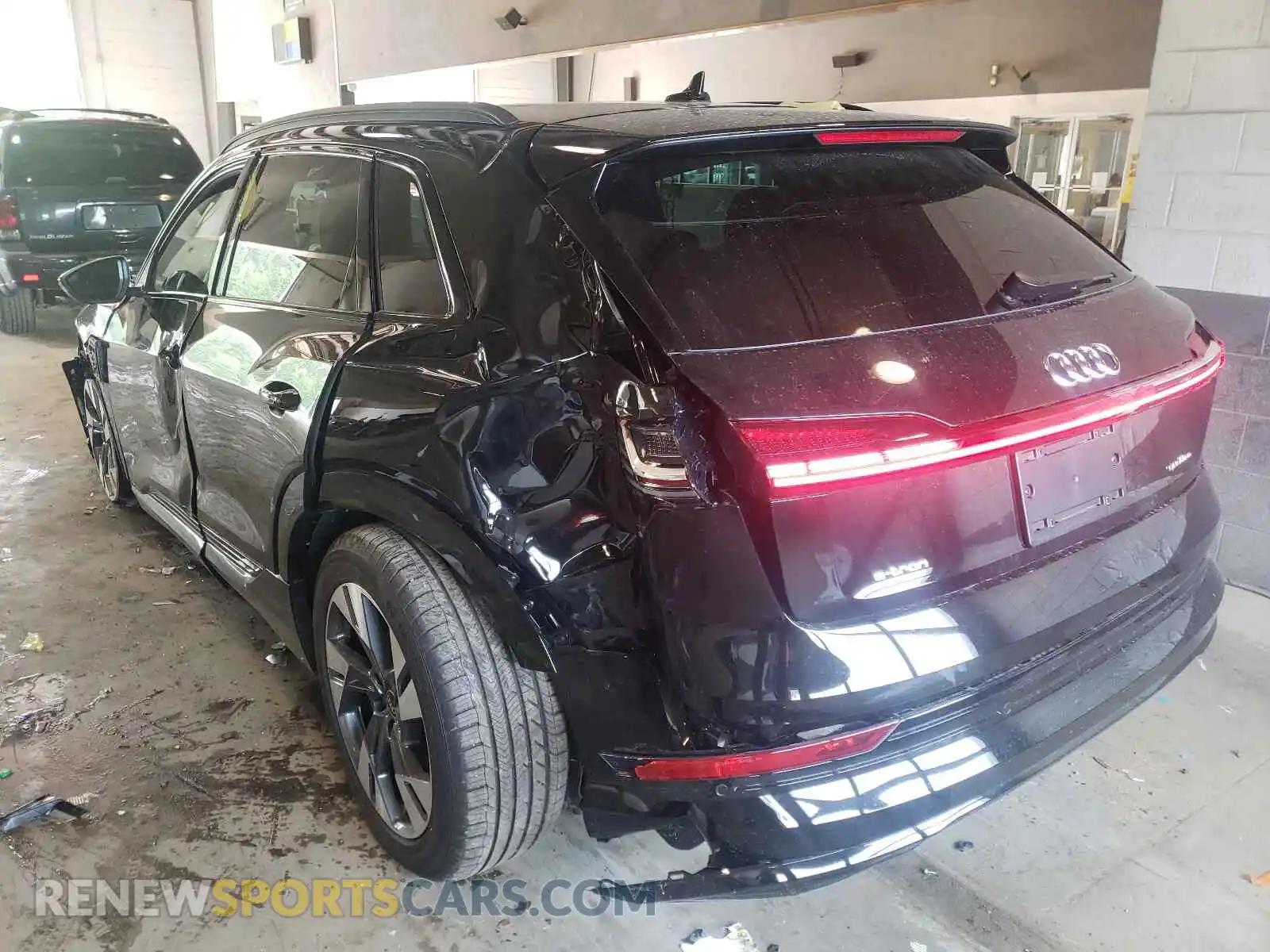 3 Photograph of a damaged car WA1AAAGE7MB021473 AUDI E-TRON 2021