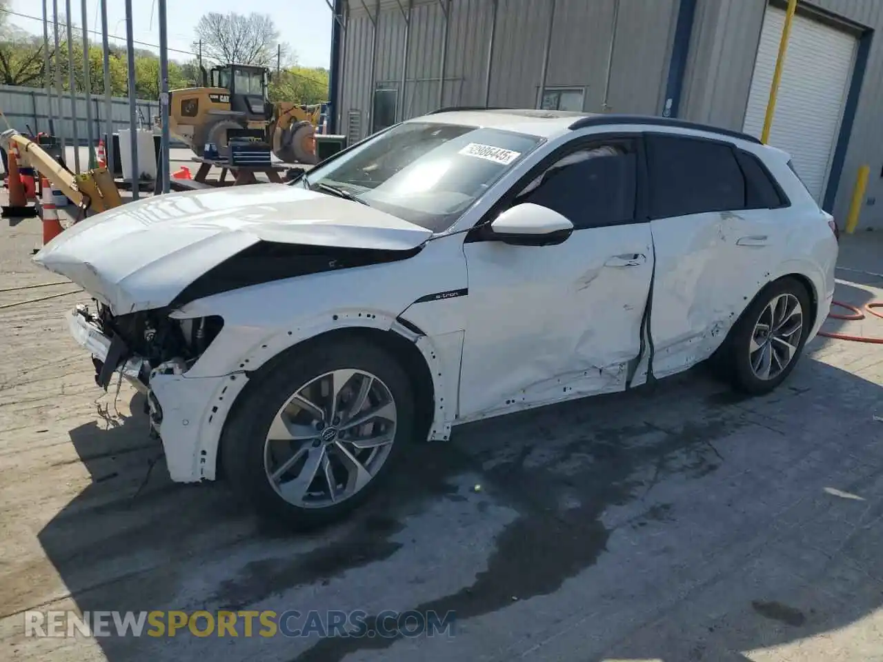 1 Photograph of a damaged car WA1LAAGE1MB004760 AUDI E-TRON 2021