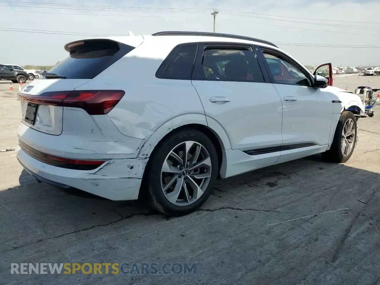 3 Photograph of a damaged car WA1LAAGE1MB004760 AUDI E-TRON 2021