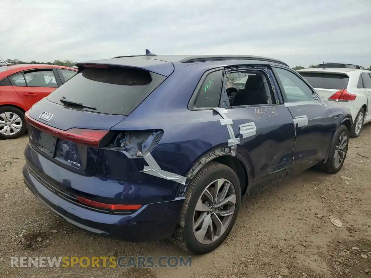3 Photograph of a damaged car WA1LAAGE9MB026280 AUDI E-TRON 2021