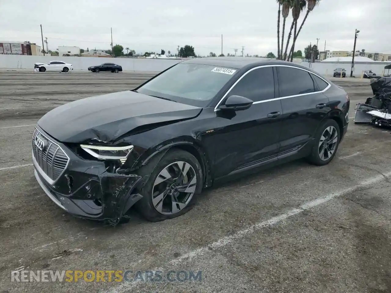 1 Photograph of a damaged car WA12AAGE7NB032155 AUDI E-TRON 2022