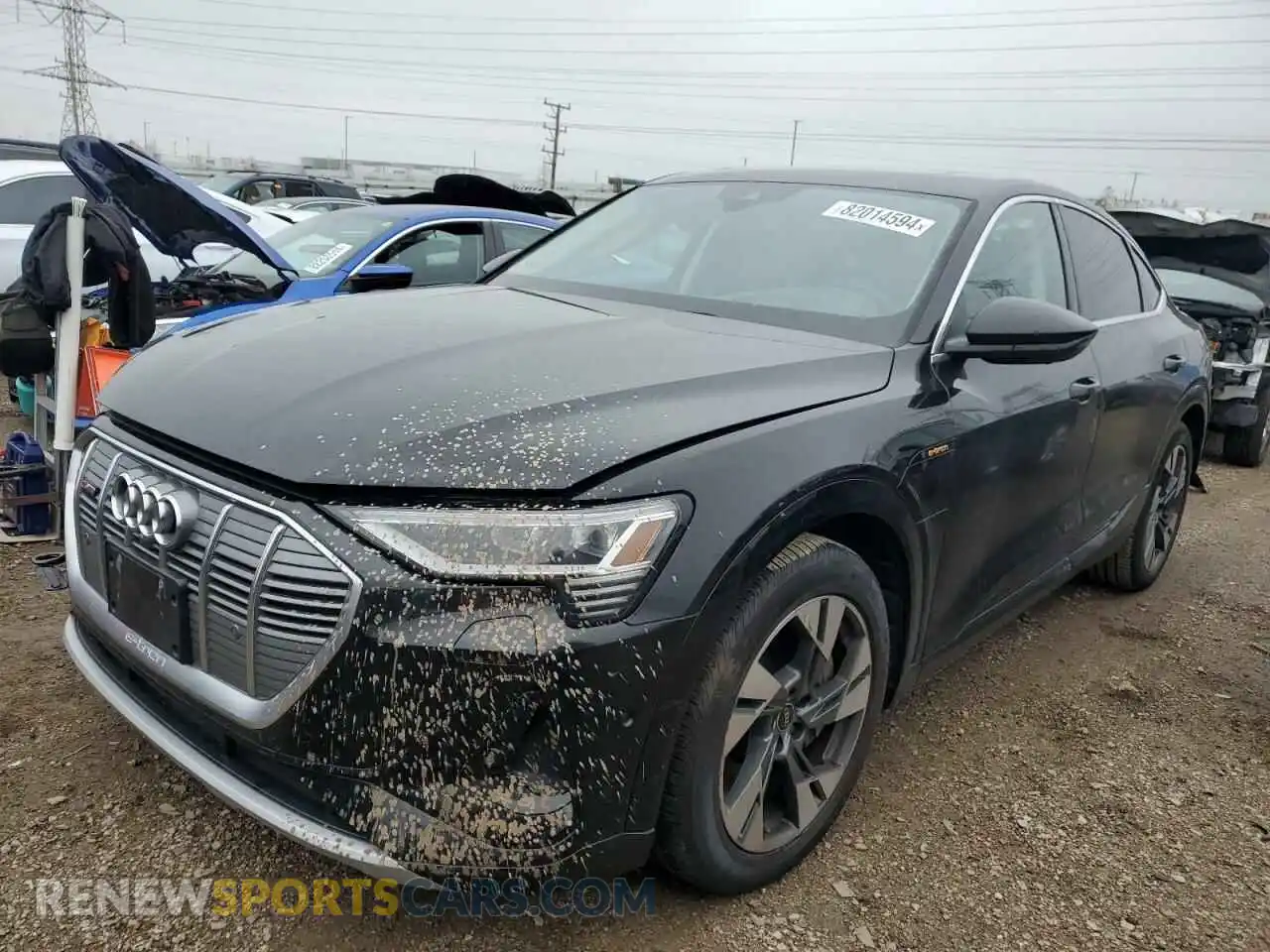 1 Photograph of a damaged car WA13AAGE4NB004110 AUDI E-TRON 2022