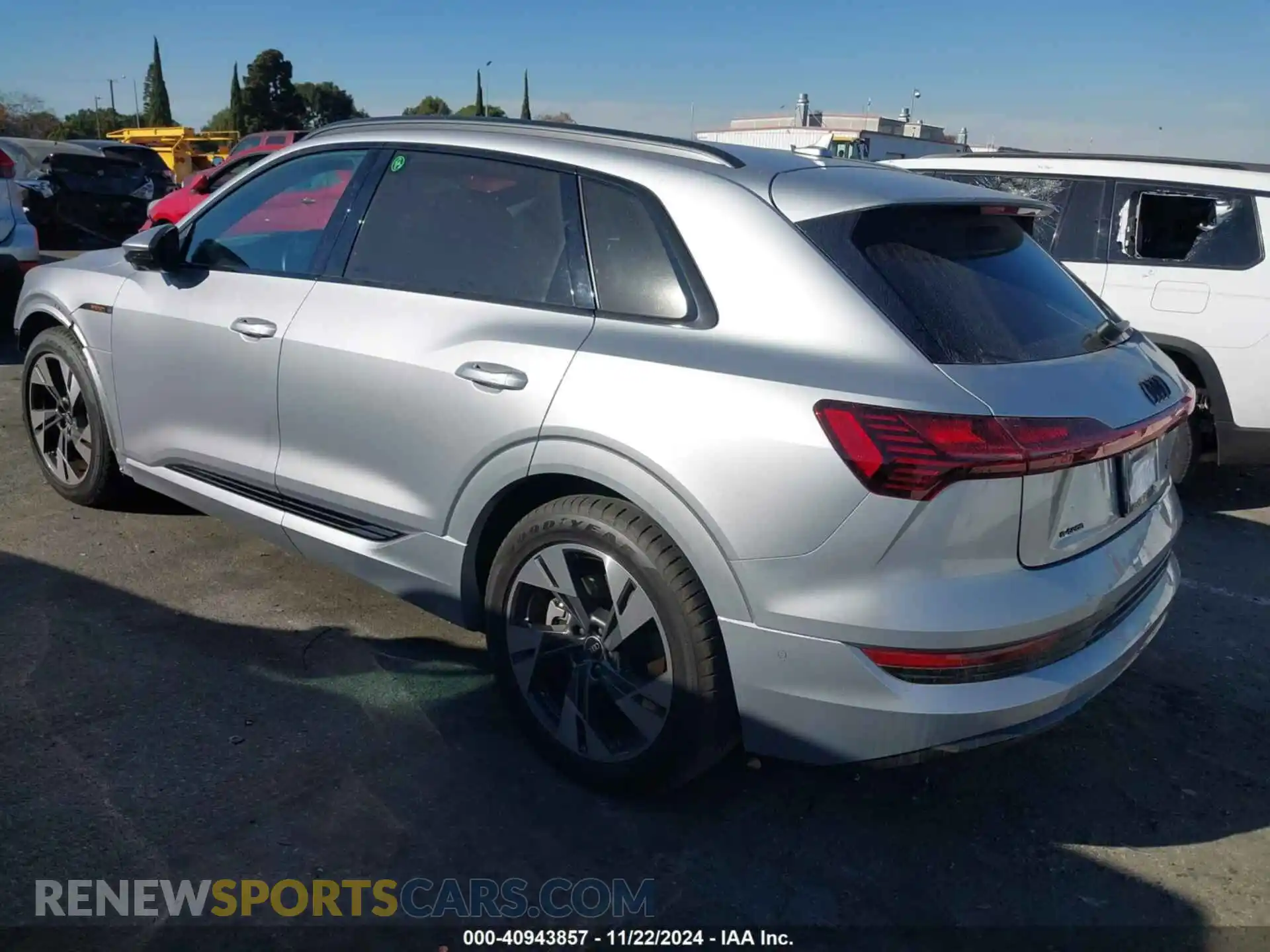 3 Photograph of a damaged car WA1AAAGE1NB027352 AUDI E-TRON 2022