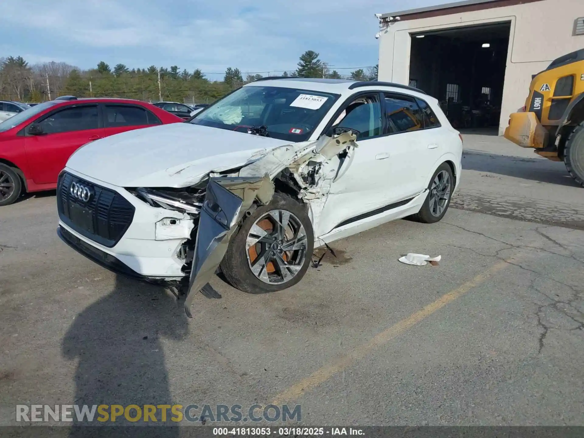 2 Photograph of a damaged car WA1AAAGE2NB040546 AUDI E-TRON 2022