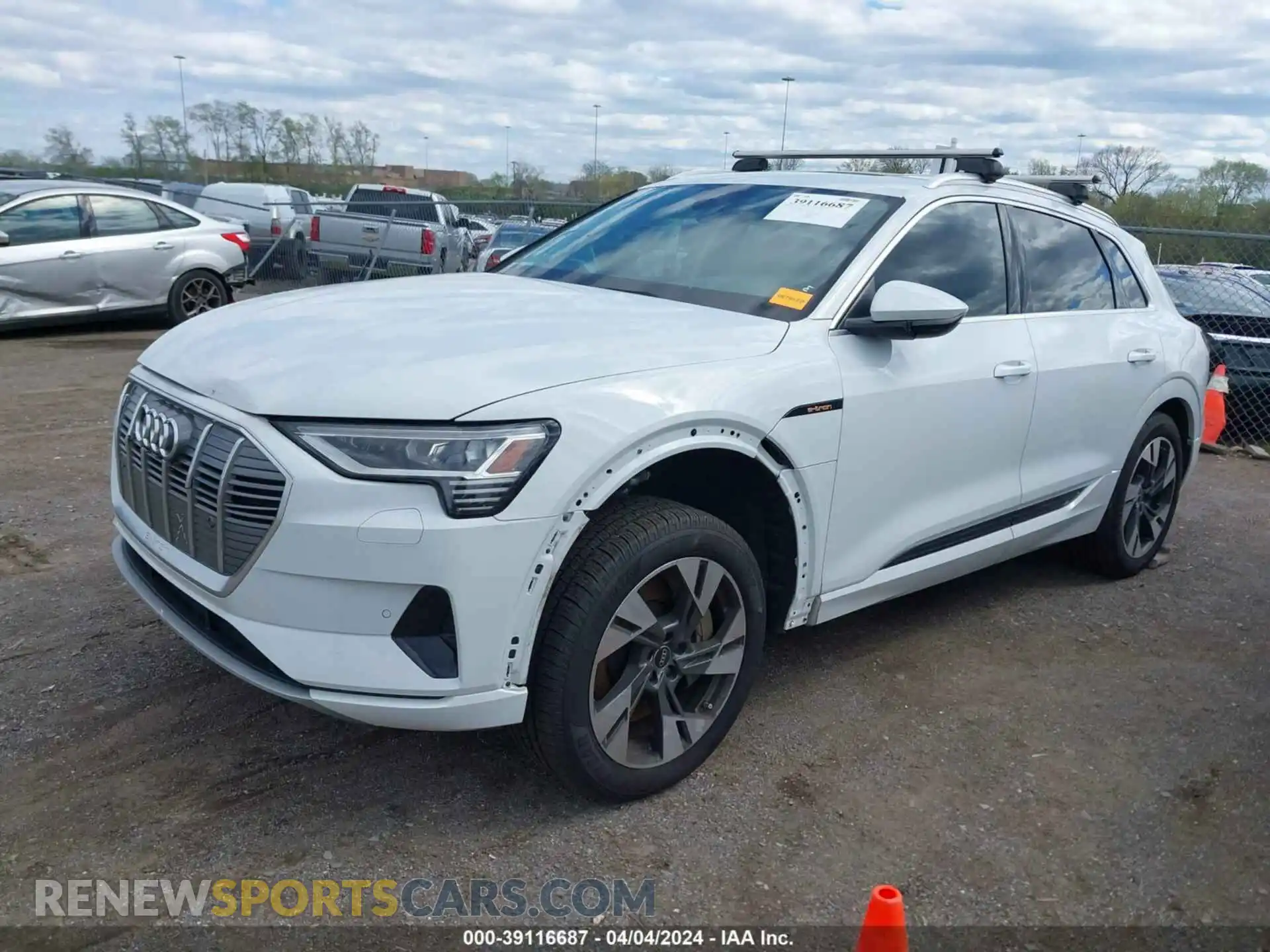 2 Photograph of a damaged car WA1AAAGE6NB005833 AUDI E-TRON 2022