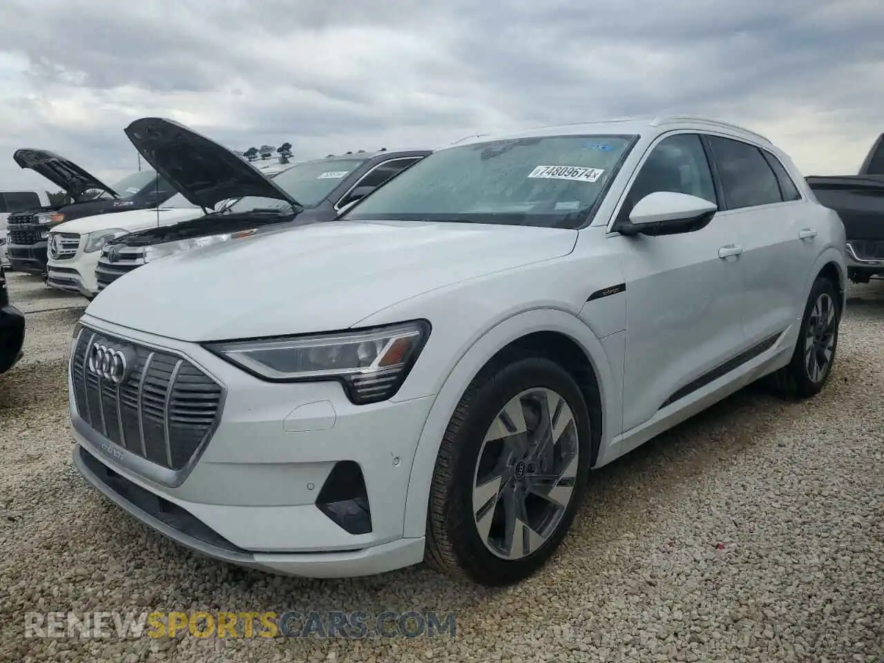 1 Photograph of a damaged car WA1LAAGE0NB033605 AUDI E-TRON 2022