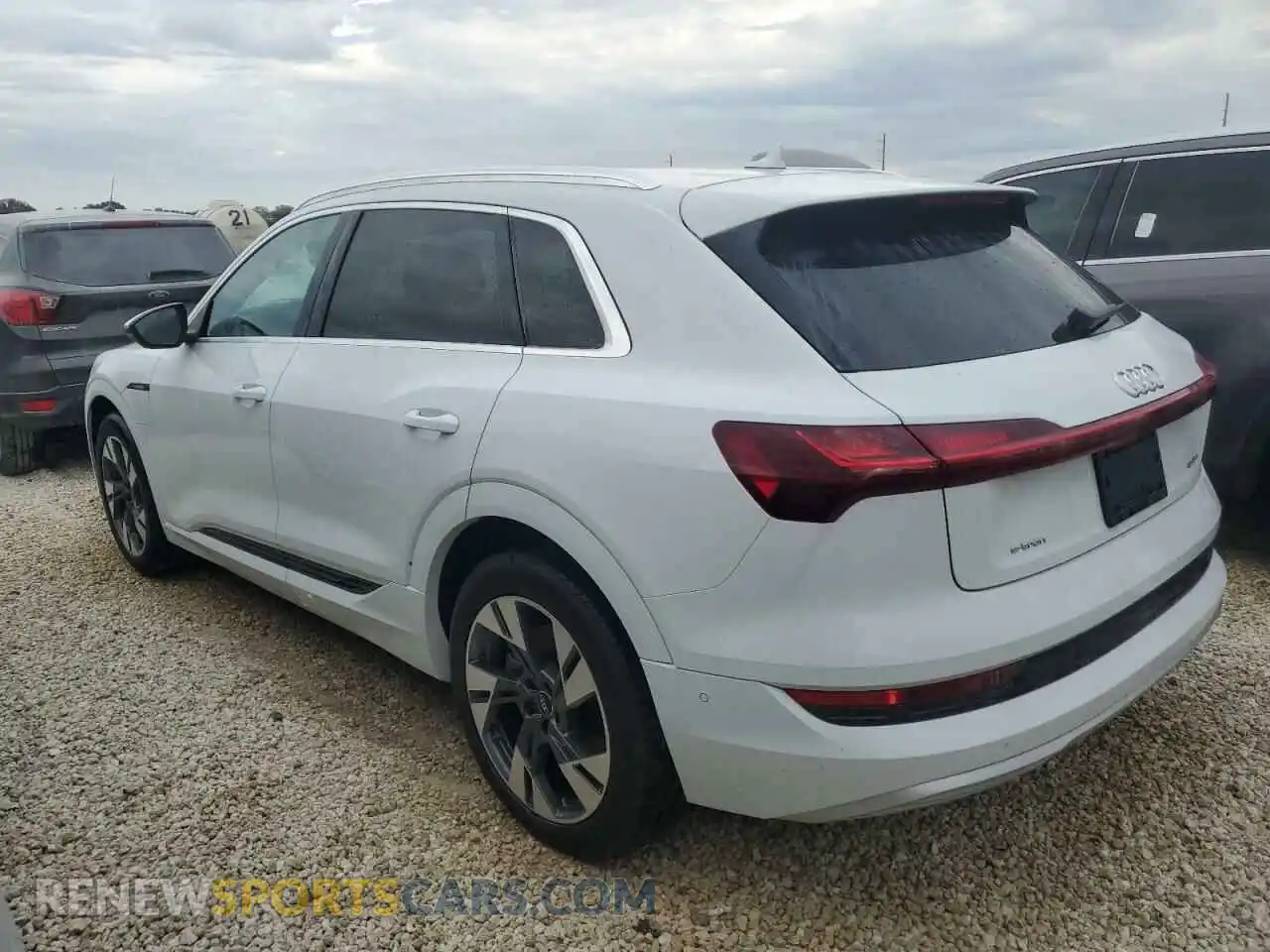 2 Photograph of a damaged car WA1LAAGE0NB033605 AUDI E-TRON 2022