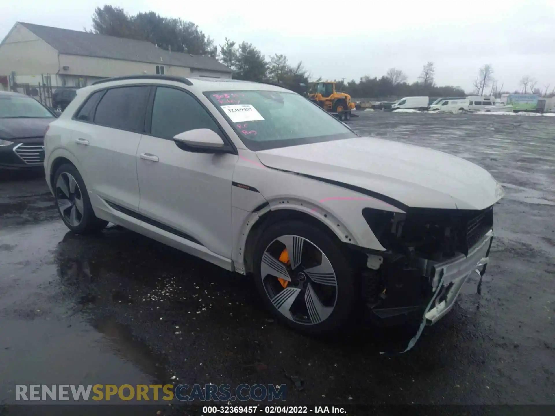 1 Photograph of a damaged car WA1LAAGE7NB012203 AUDI E-TRON 2022