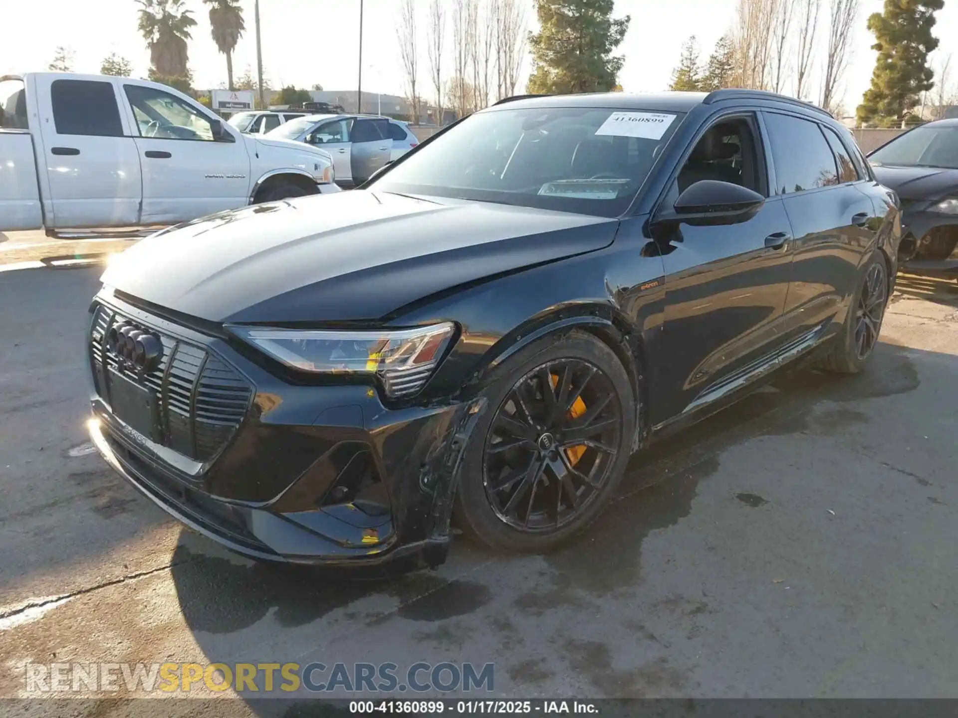 2 Photograph of a damaged car WA1VABGE2NB039405 AUDI E-TRON 2022