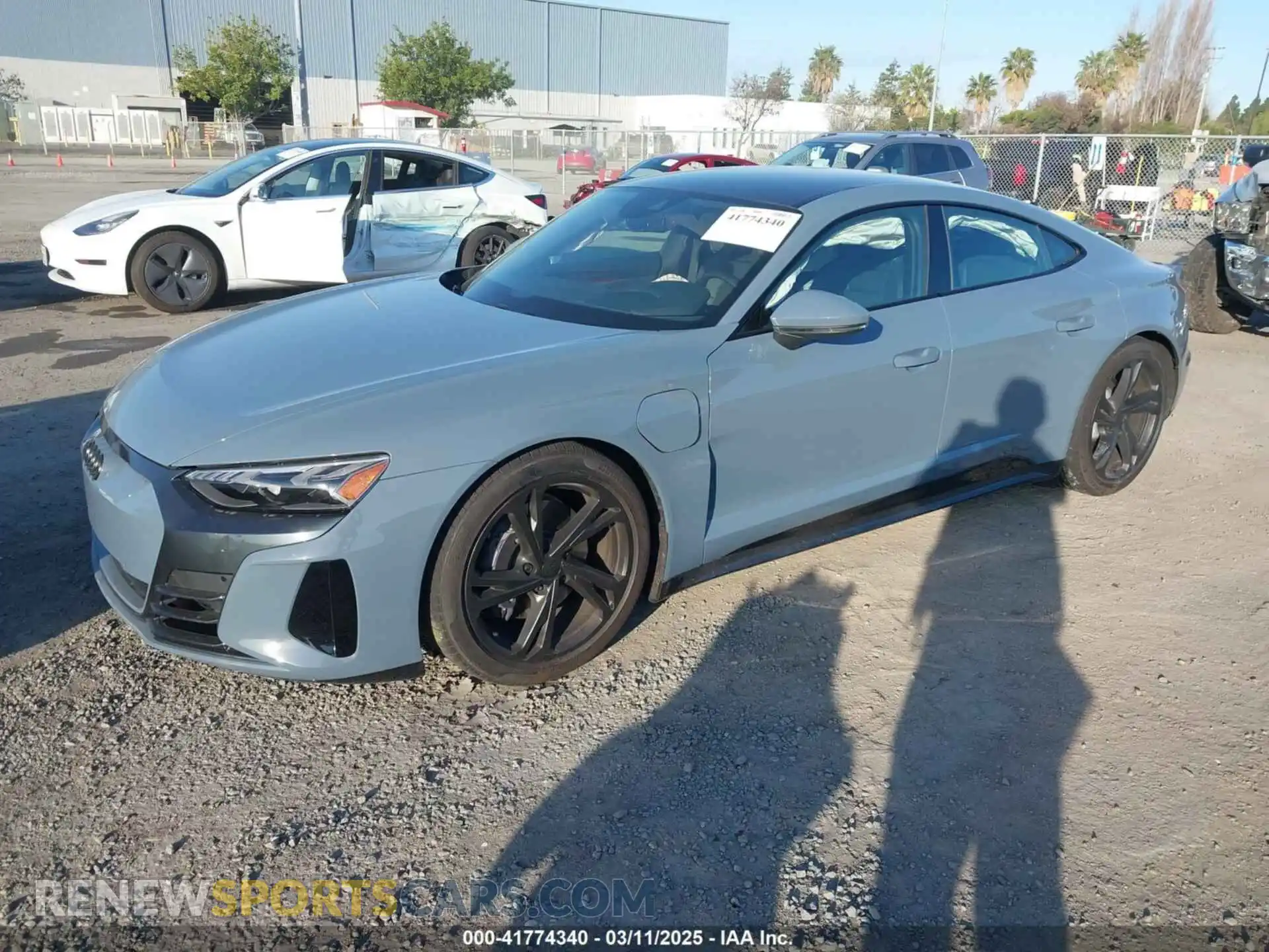 2 Photograph of a damaged car WAUFJBFW3P7006811 AUDI E-TRON GT 2023