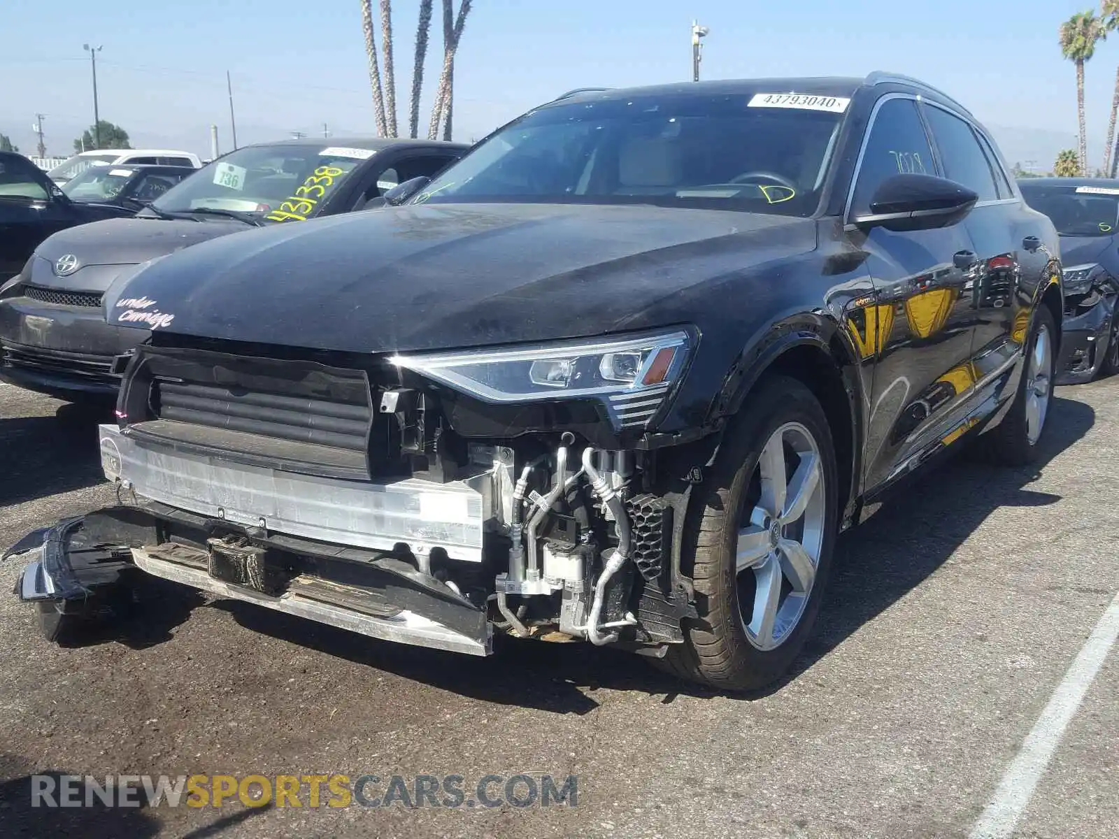 2 Photograph of a damaged car WA1VAAGEXKB016928 AUDI E-TRON PRE 2019