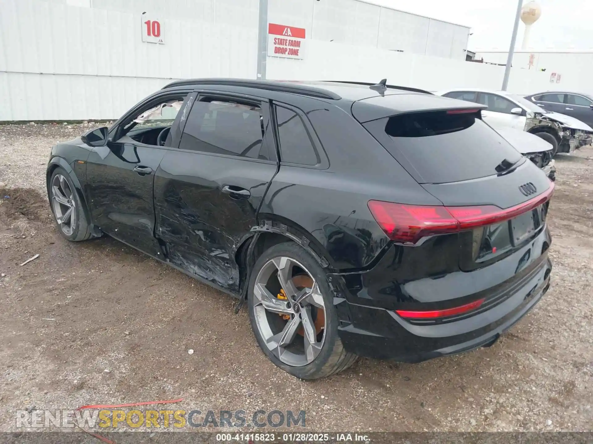 3 Photograph of a damaged car WA1VCBGE4PB017662 AUDI E-TRON S 2023