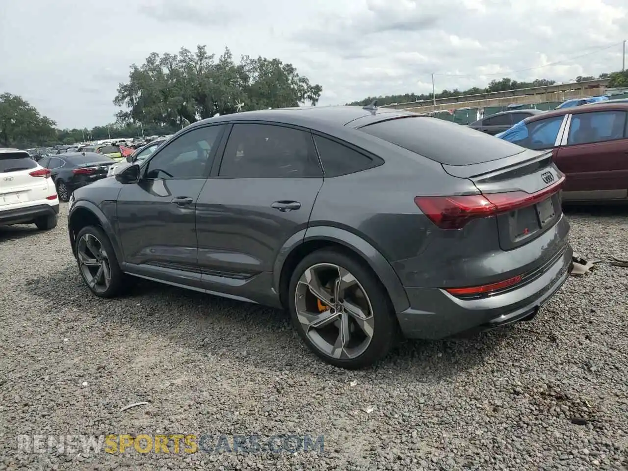 2 Photograph of a damaged car WA13CBGE7NB040728 AUDI E-TRON S S 2022