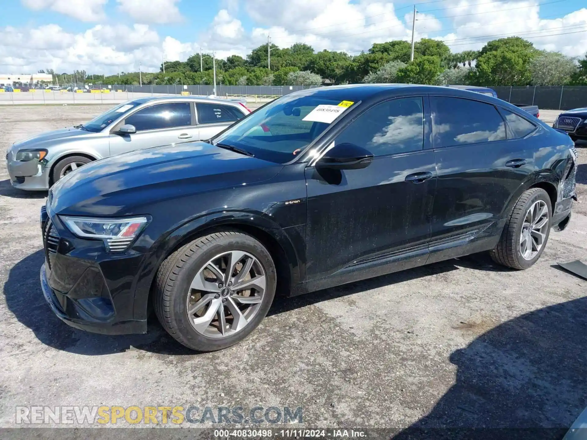 2 Photograph of a damaged car WA11AAGE6MB001733 AUDI E-TRON SPORTBACK 2021