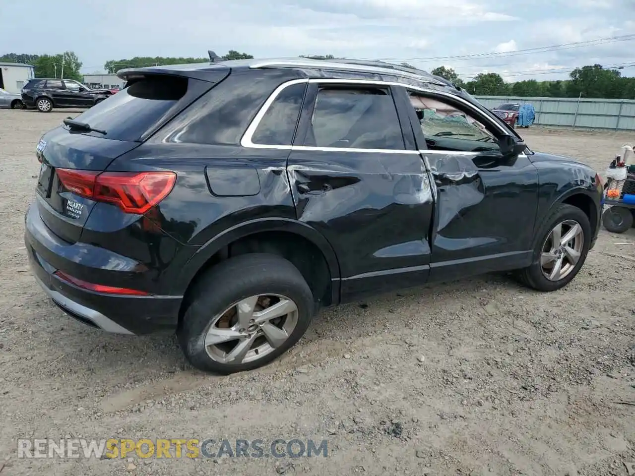 3 Photograph of a damaged car WA1AECF30K1075300 AUDI Q3 2019