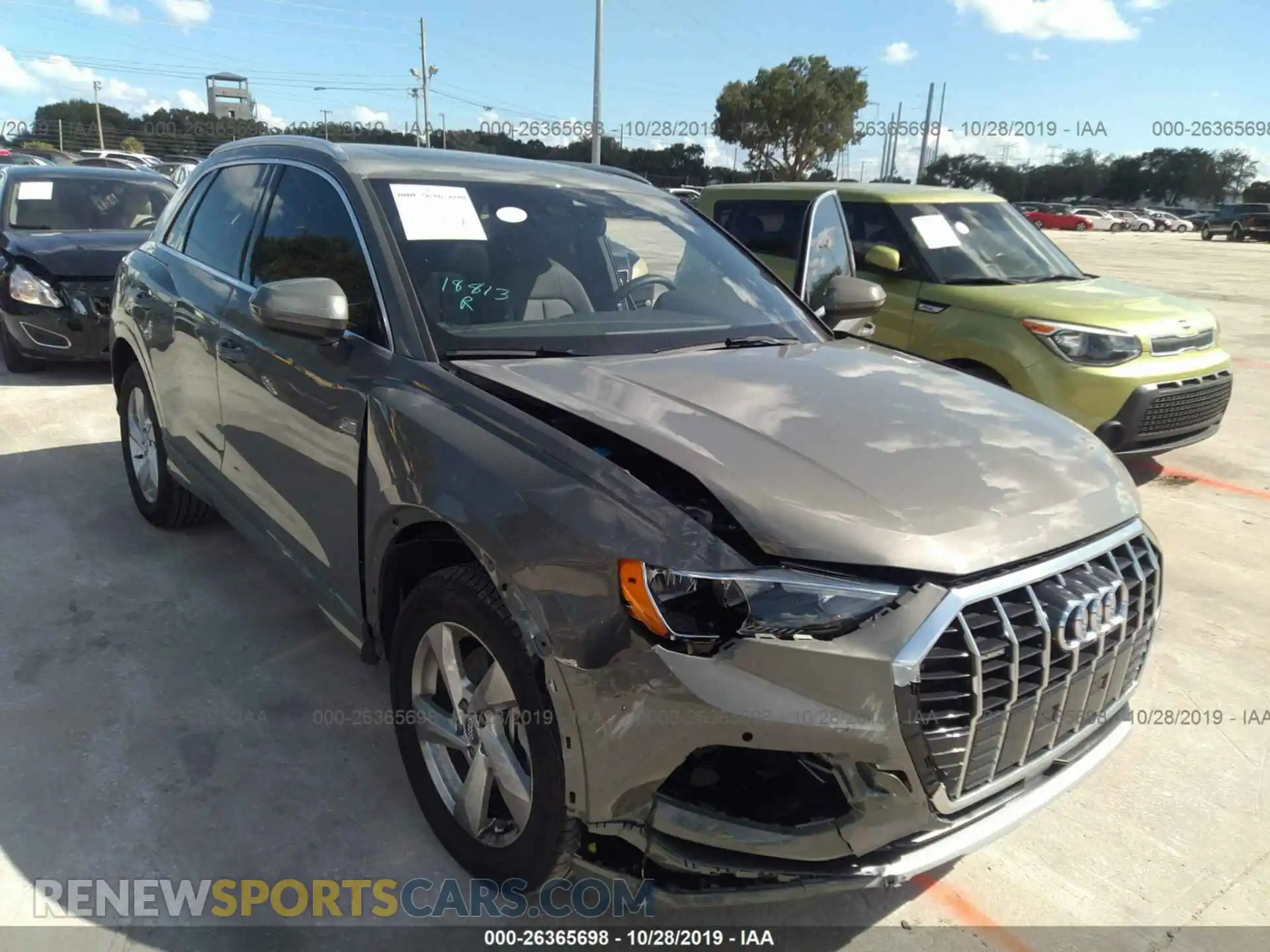 1 Photograph of a damaged car WA1AECF34K1067653 AUDI Q3 2019