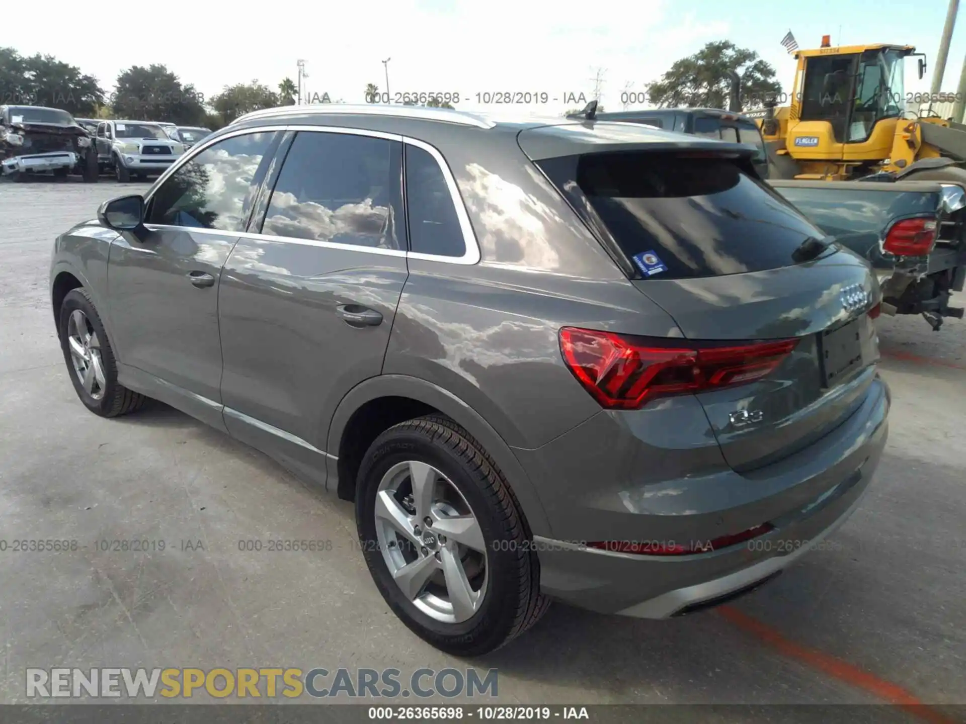 3 Photograph of a damaged car WA1AECF34K1067653 AUDI Q3 2019