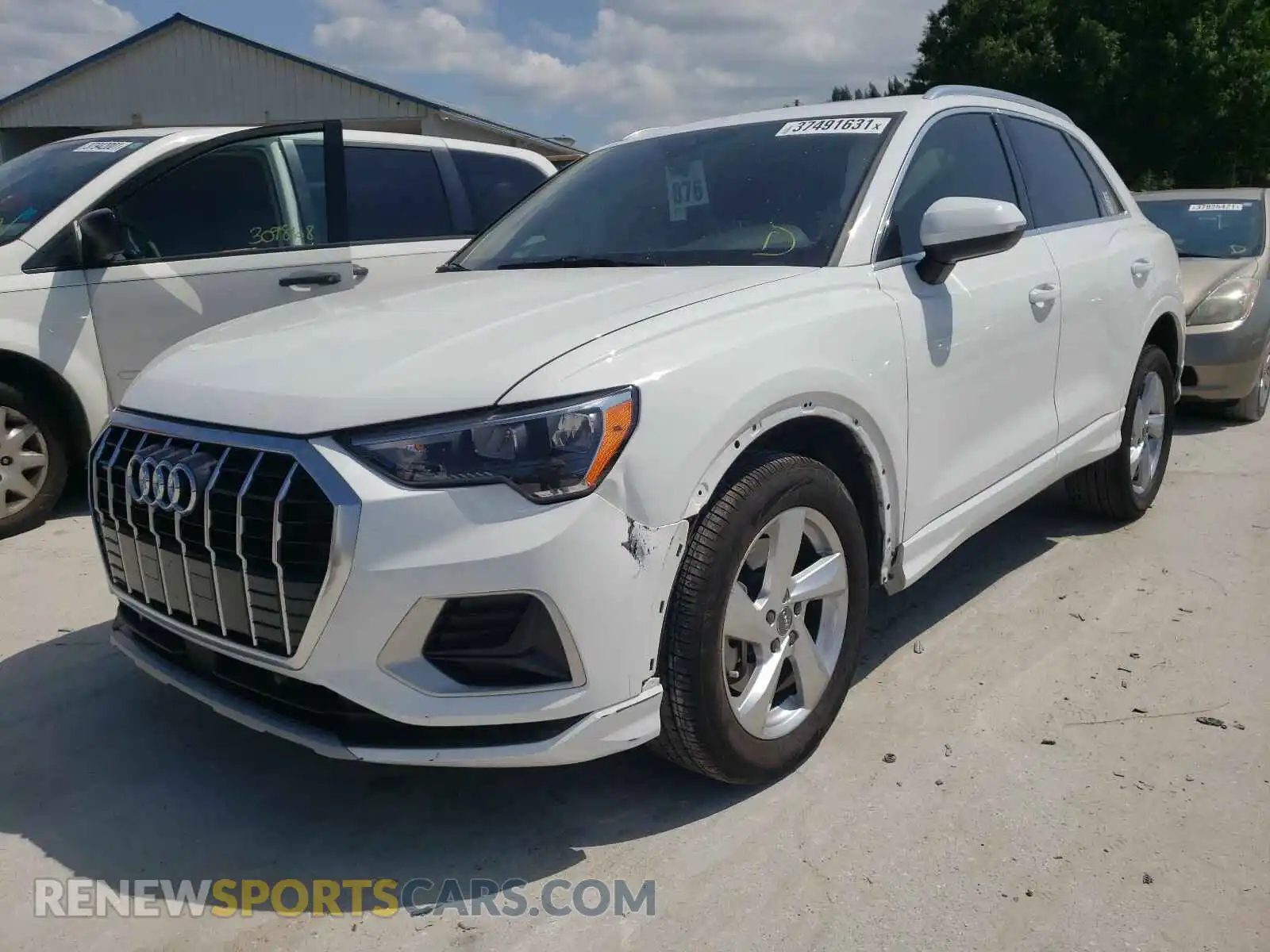 2 Photograph of a damaged car WA1AECF34K1079429 AUDI Q3 2019