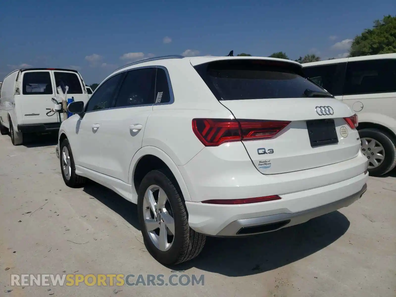 3 Photograph of a damaged car WA1AECF34K1079429 AUDI Q3 2019