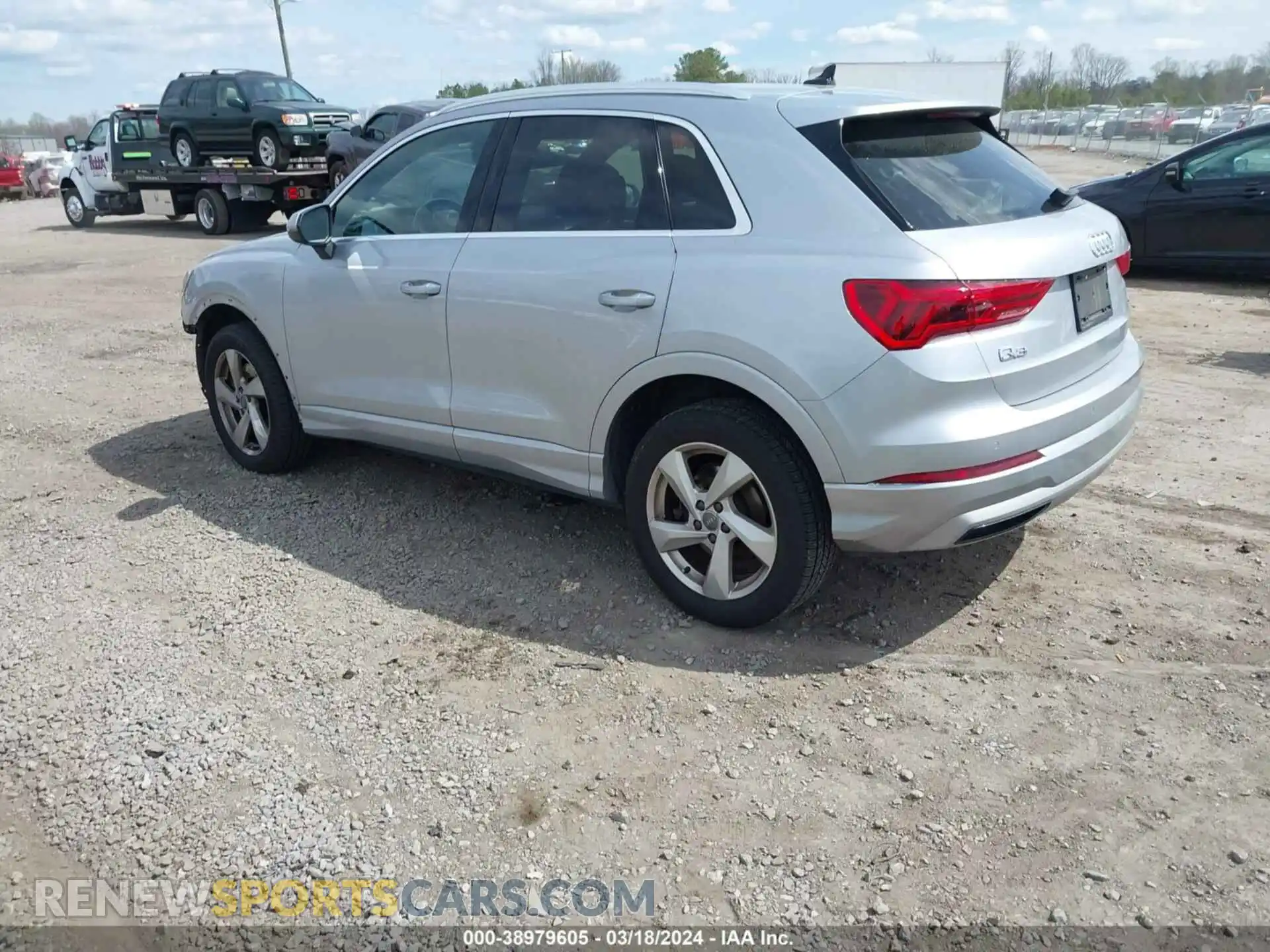 3 Photograph of a damaged car WA1AECF35K1073462 AUDI Q3 2019