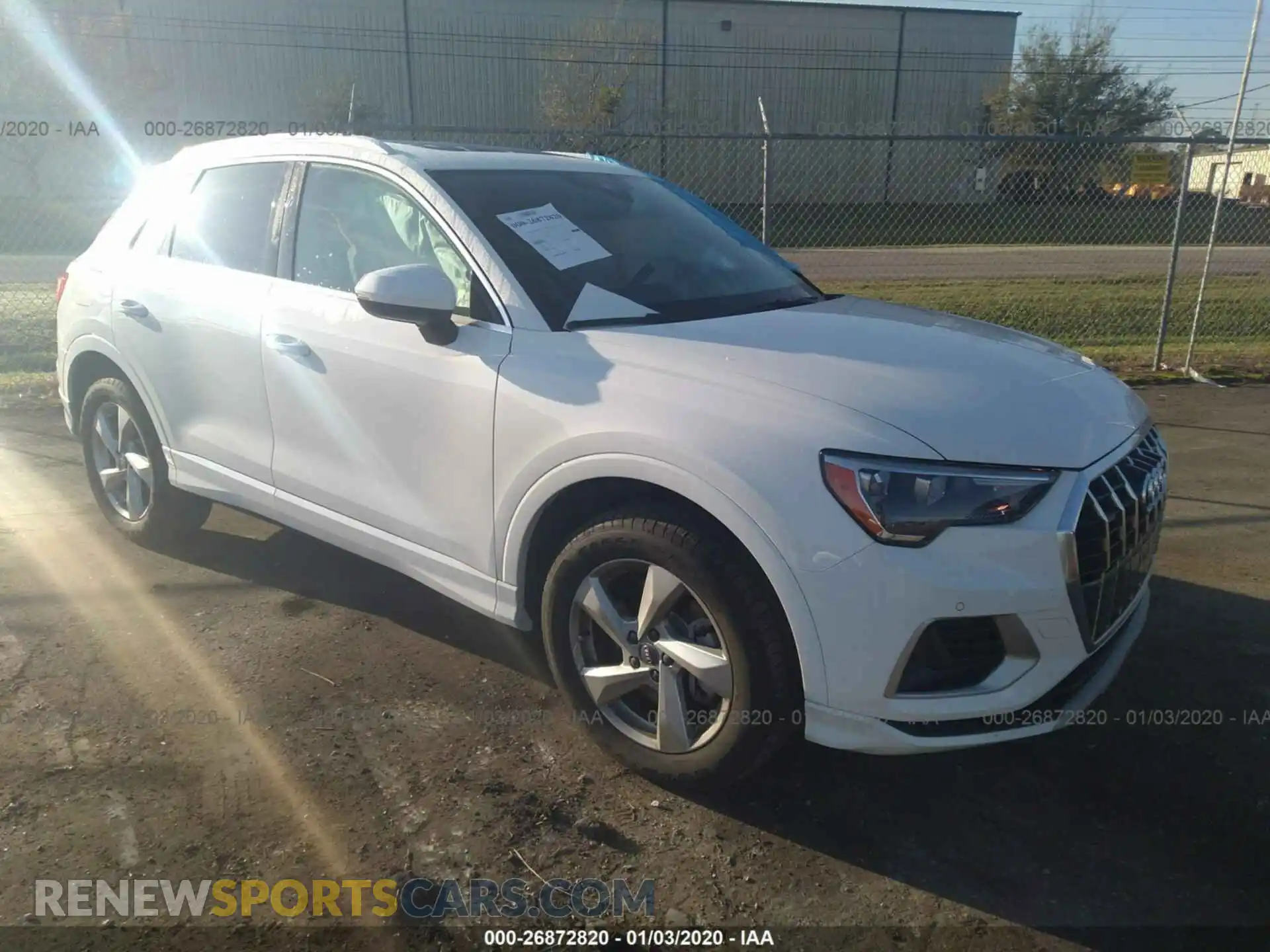 1 Photograph of a damaged car WA1AECF37K1069767 AUDI Q3 2019