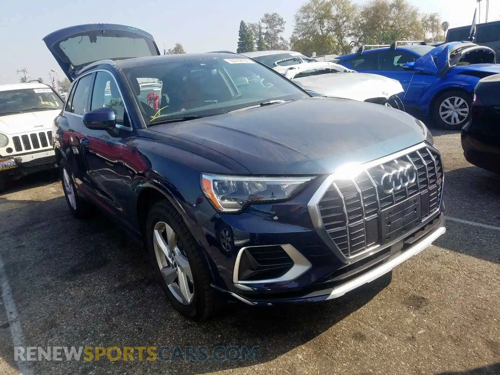 1 Photograph of a damaged car WA1AECF38K1080034 AUDI Q3 2019