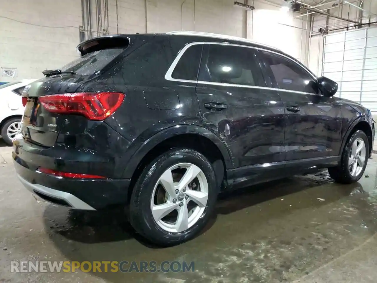 3 Photograph of a damaged car WA1BECF38K1065134 AUDI Q3 2019