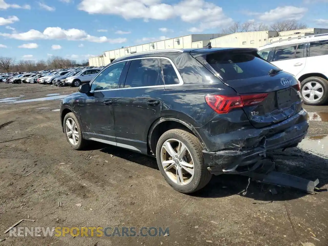 2 Photograph of a damaged car WA1DECF35K1083132 AUDI Q3 2019