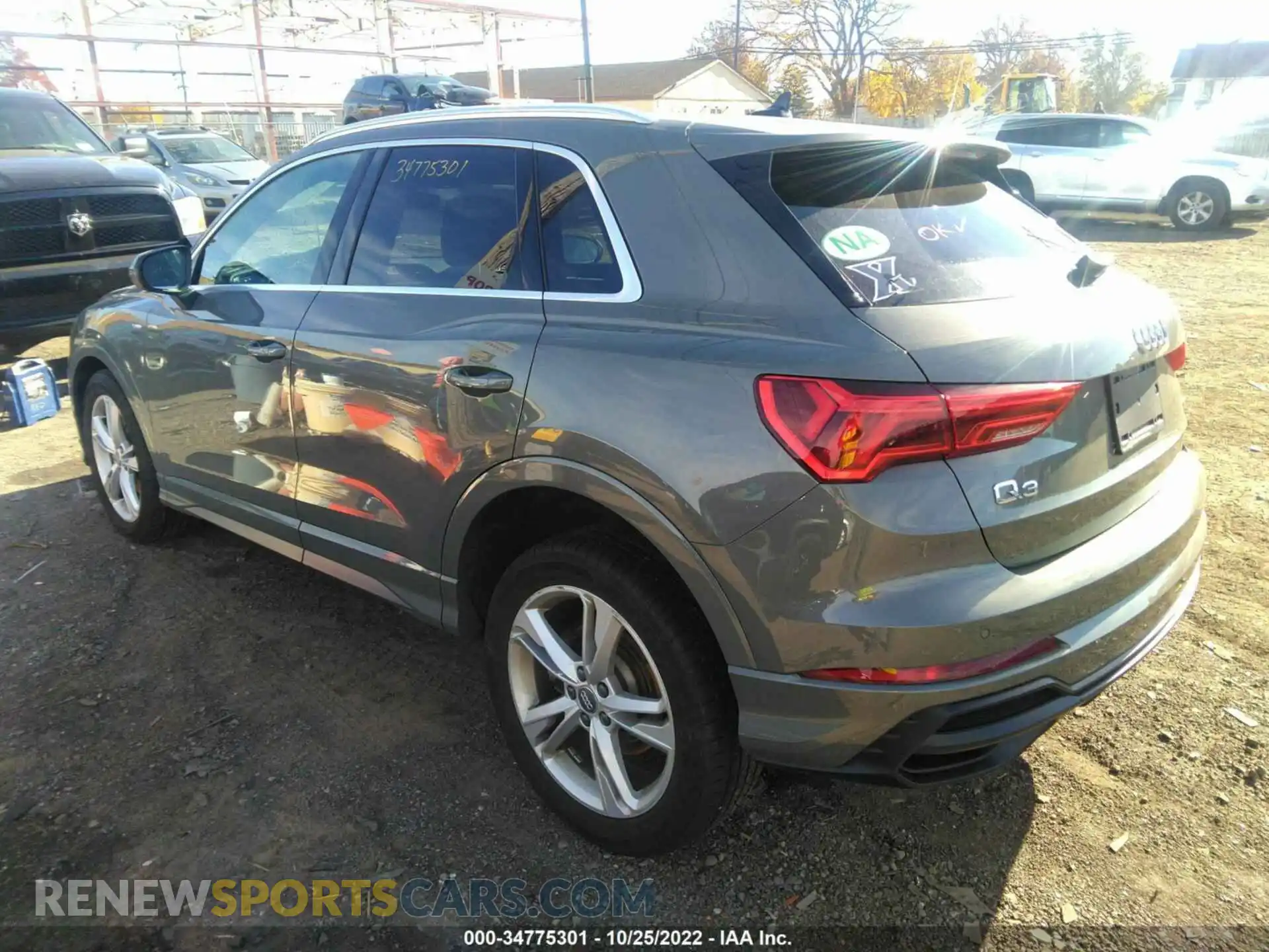 3 Photograph of a damaged car WA1EECF34K1080968 AUDI Q3 2019