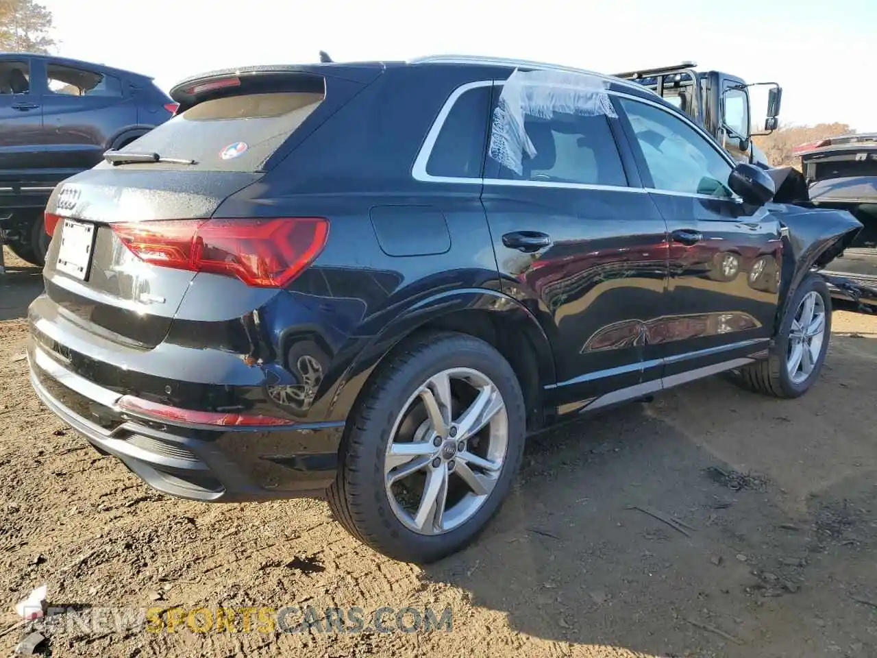 3 Photograph of a damaged car WA1EECF35K1086035 AUDI Q3 2019