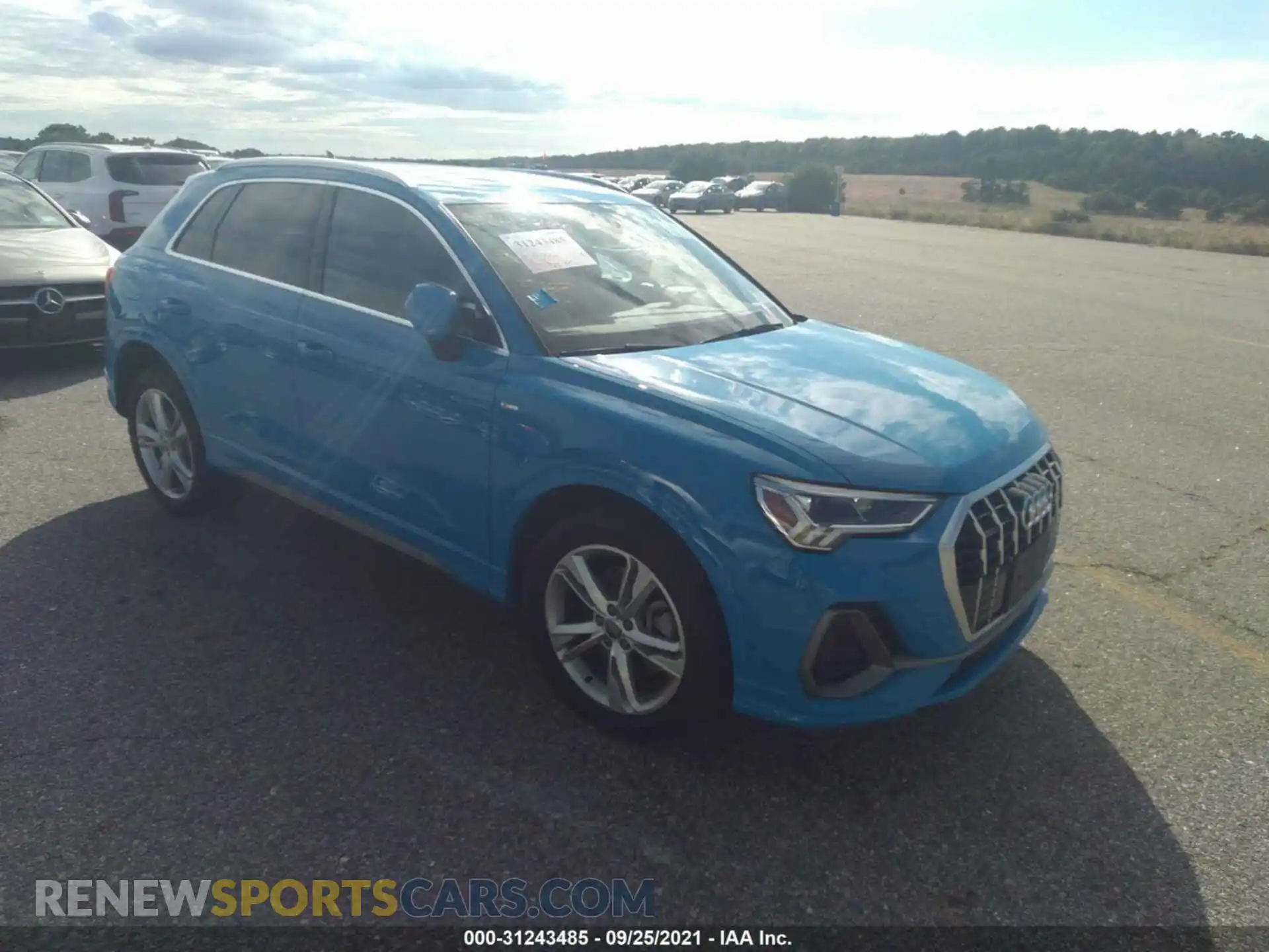 1 Photograph of a damaged car WA1EECF3XK1067707 AUDI Q3 2019