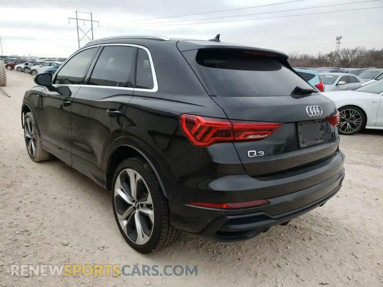 3 fotografías del automóvil dañado WA1FECF34K1074494 AUDI Q3 2019