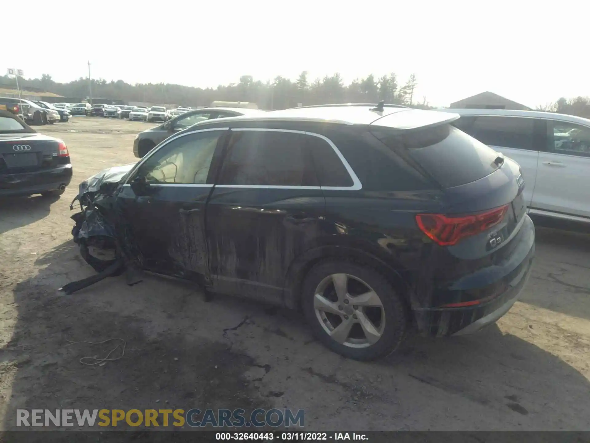 3 Photograph of a damaged car WA1AECF30L1005300 AUDI Q3 2020