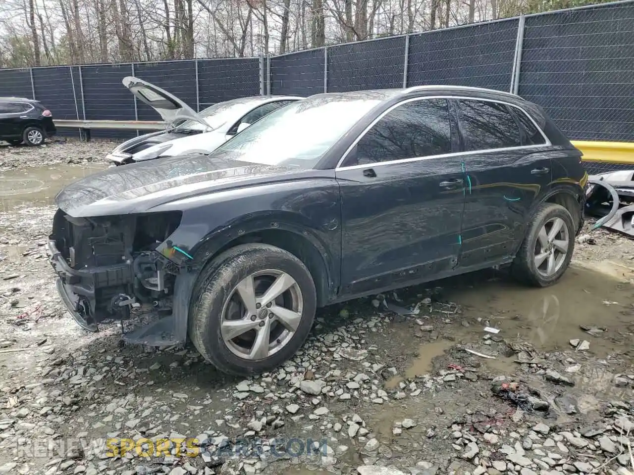 1 Photograph of a damaged car WA1AECF30L1025756 AUDI Q3 2020