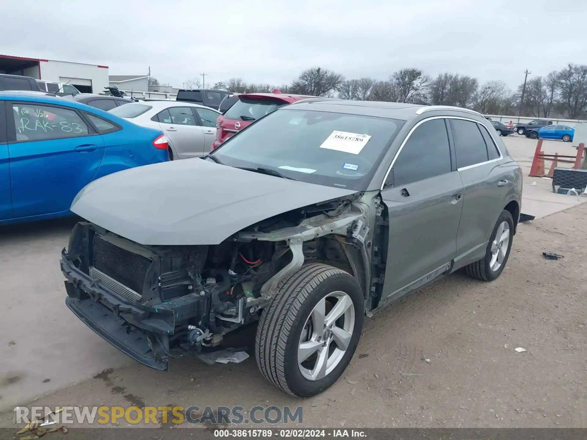 2 Photograph of a damaged car WA1AECF30L1035462 AUDI Q3 2020
