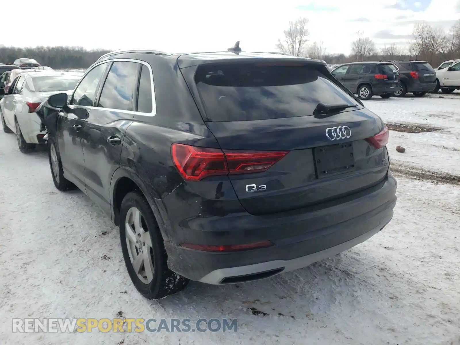 3 Photograph of a damaged car WA1AECF31L1024812 AUDI Q3 2020