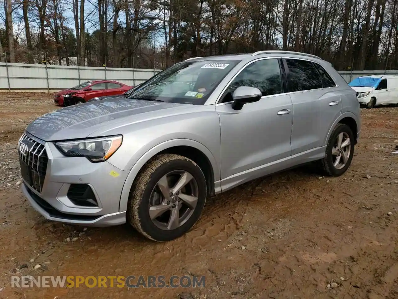 1 Photograph of a damaged car WA1AECF31L1040461 AUDI Q3 2020