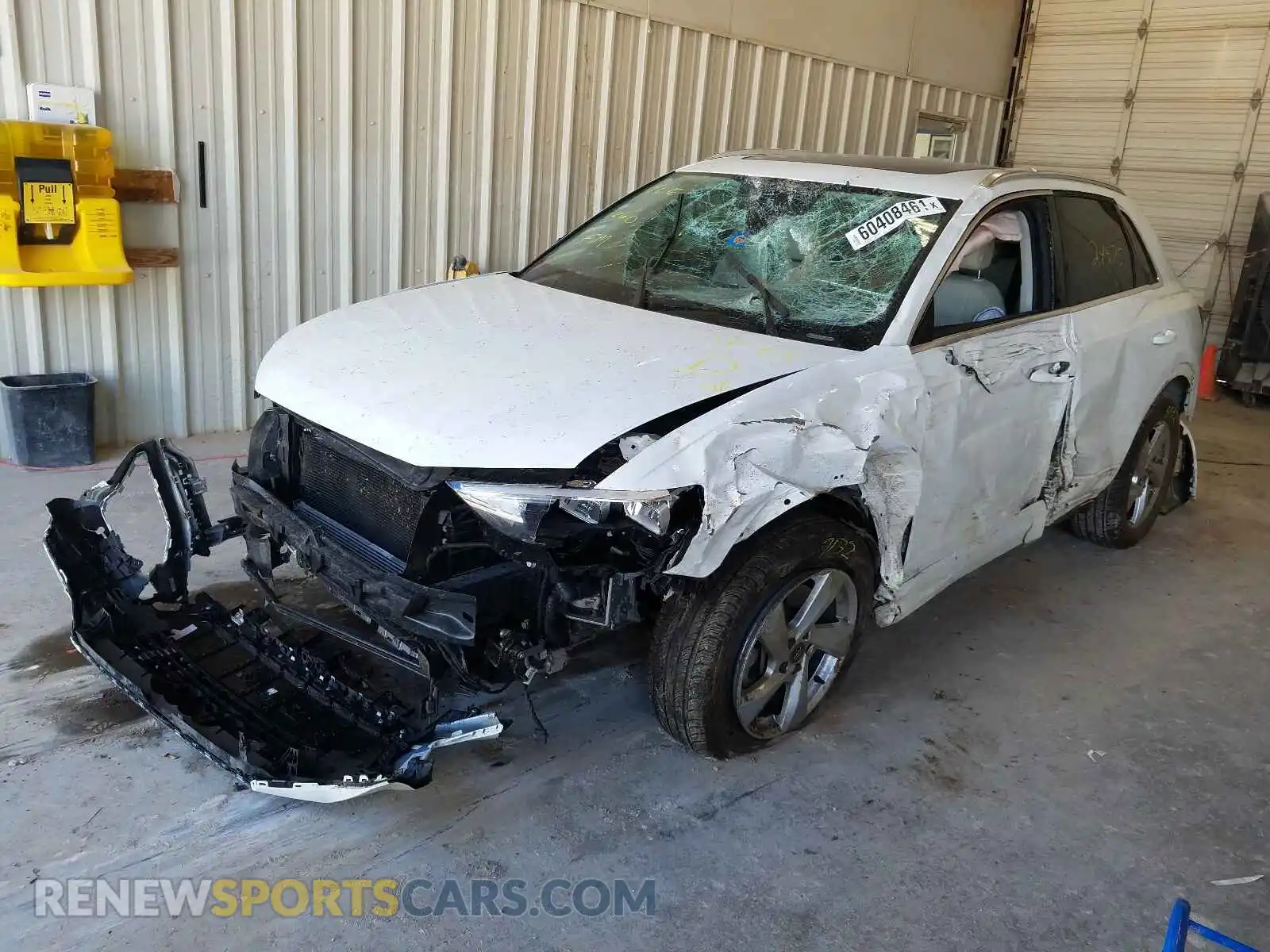 2 Photograph of a damaged car WA1AECF32L1022874 AUDI Q3 2020